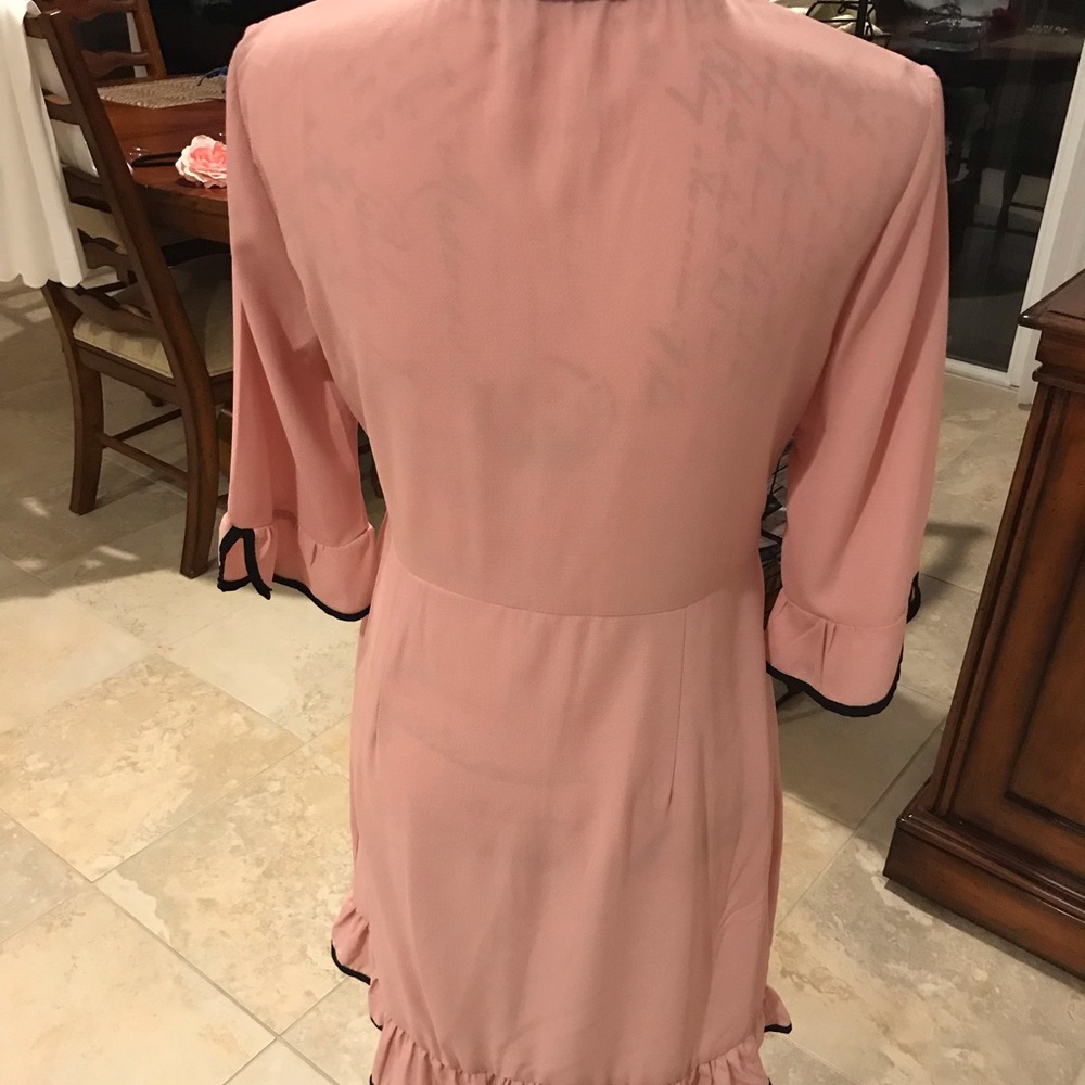 Dress 👗 - Picture 4 of 5